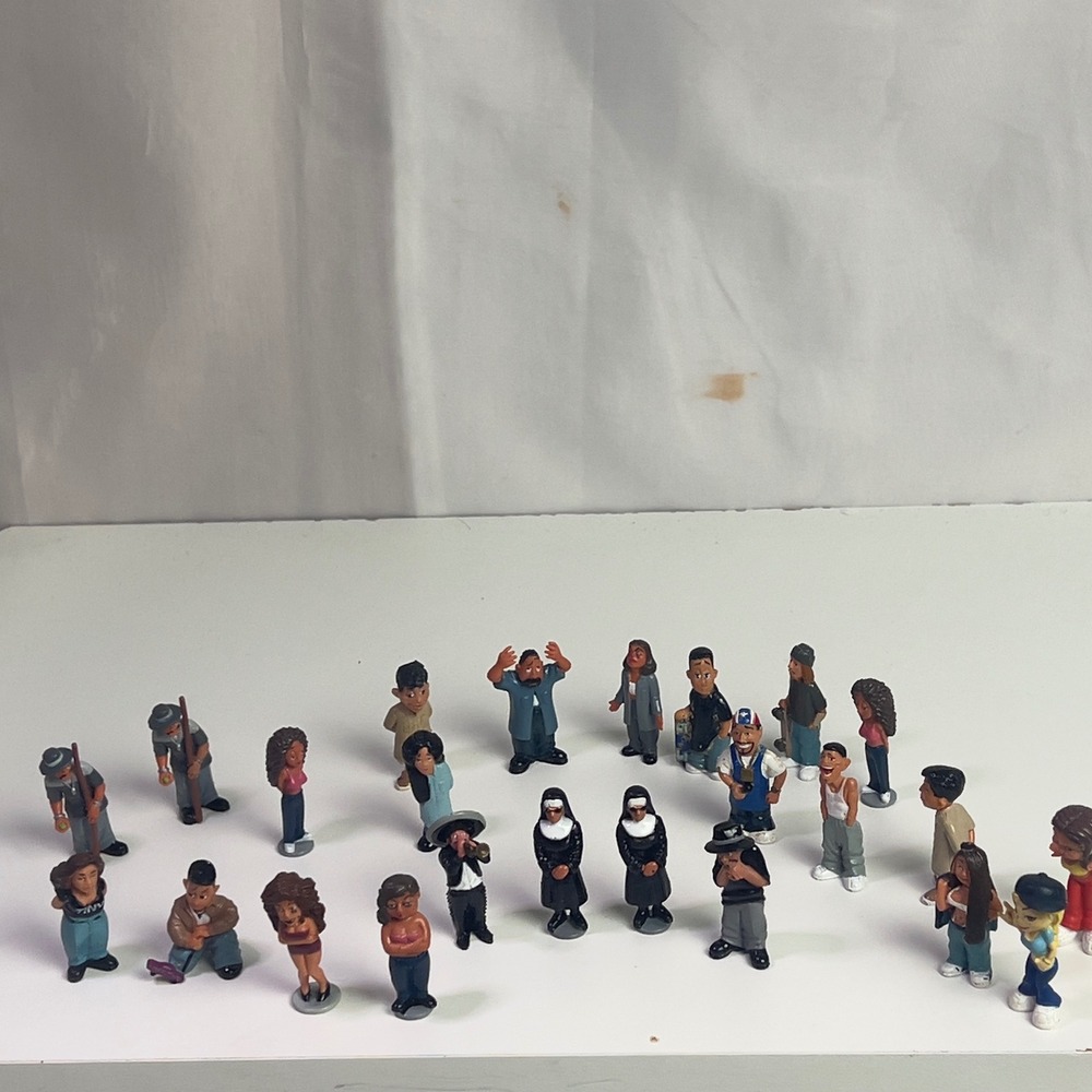 Homies Series Miniature Figures Lot of 25 Collectible Toy Figurines Vintage